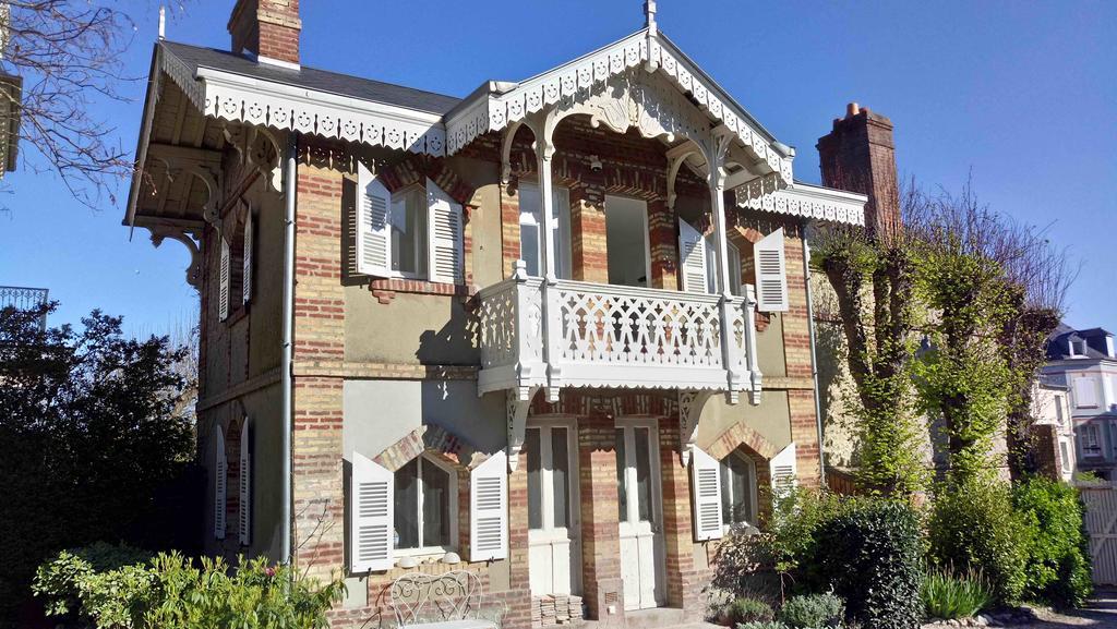 Les Graves Villa Villerville Exteriör bild