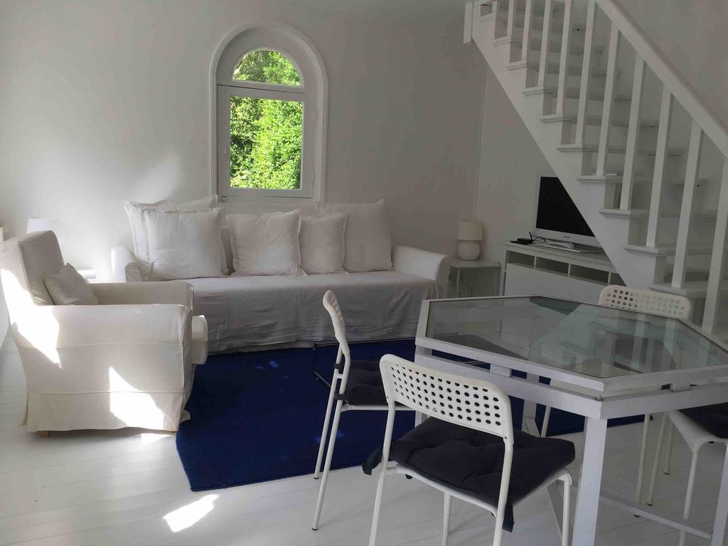 Les Graves Villa Villerville Exteriör bild